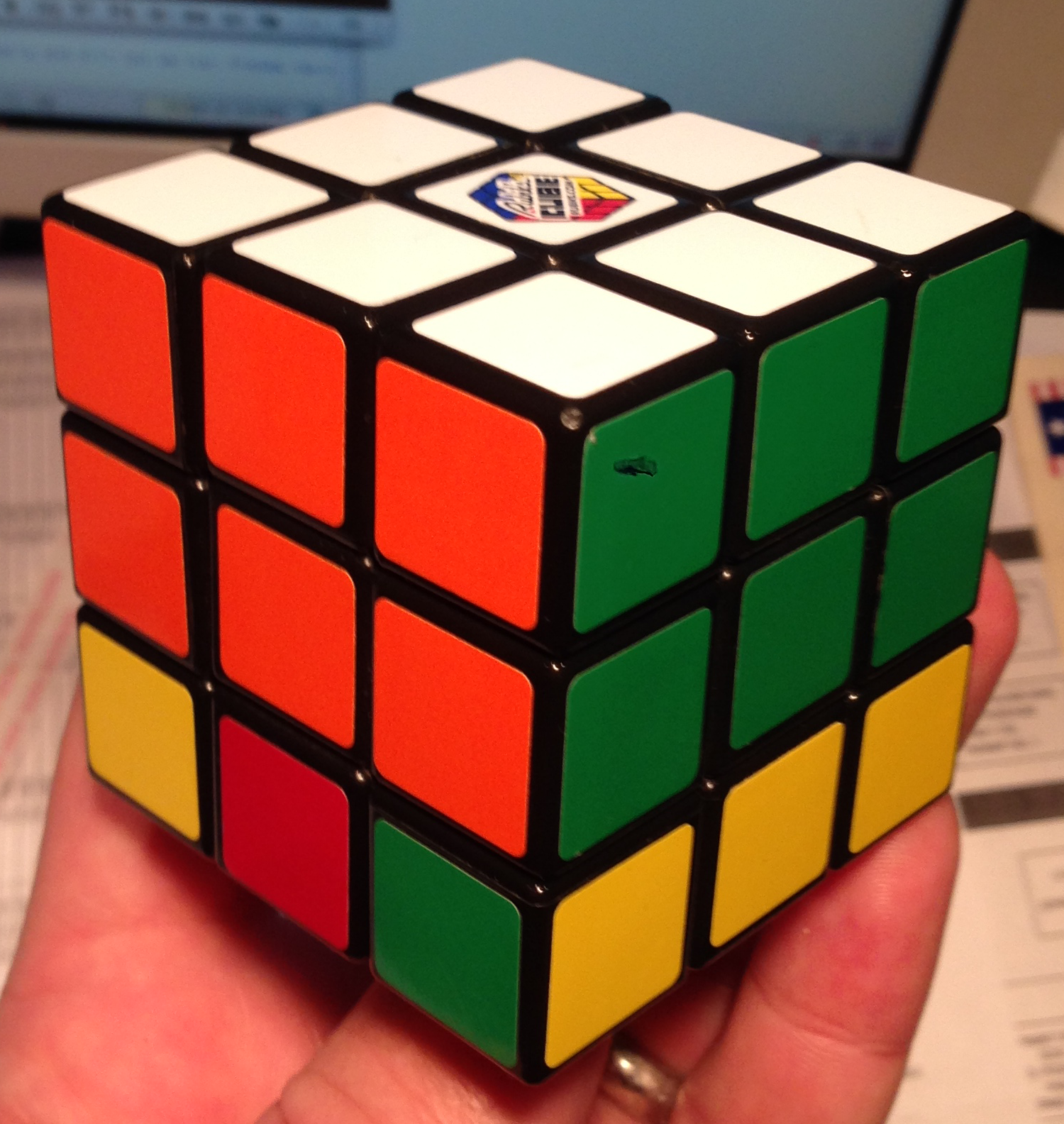 rubiks cube flip one middle end pice rubiks cube flip one middle end pice